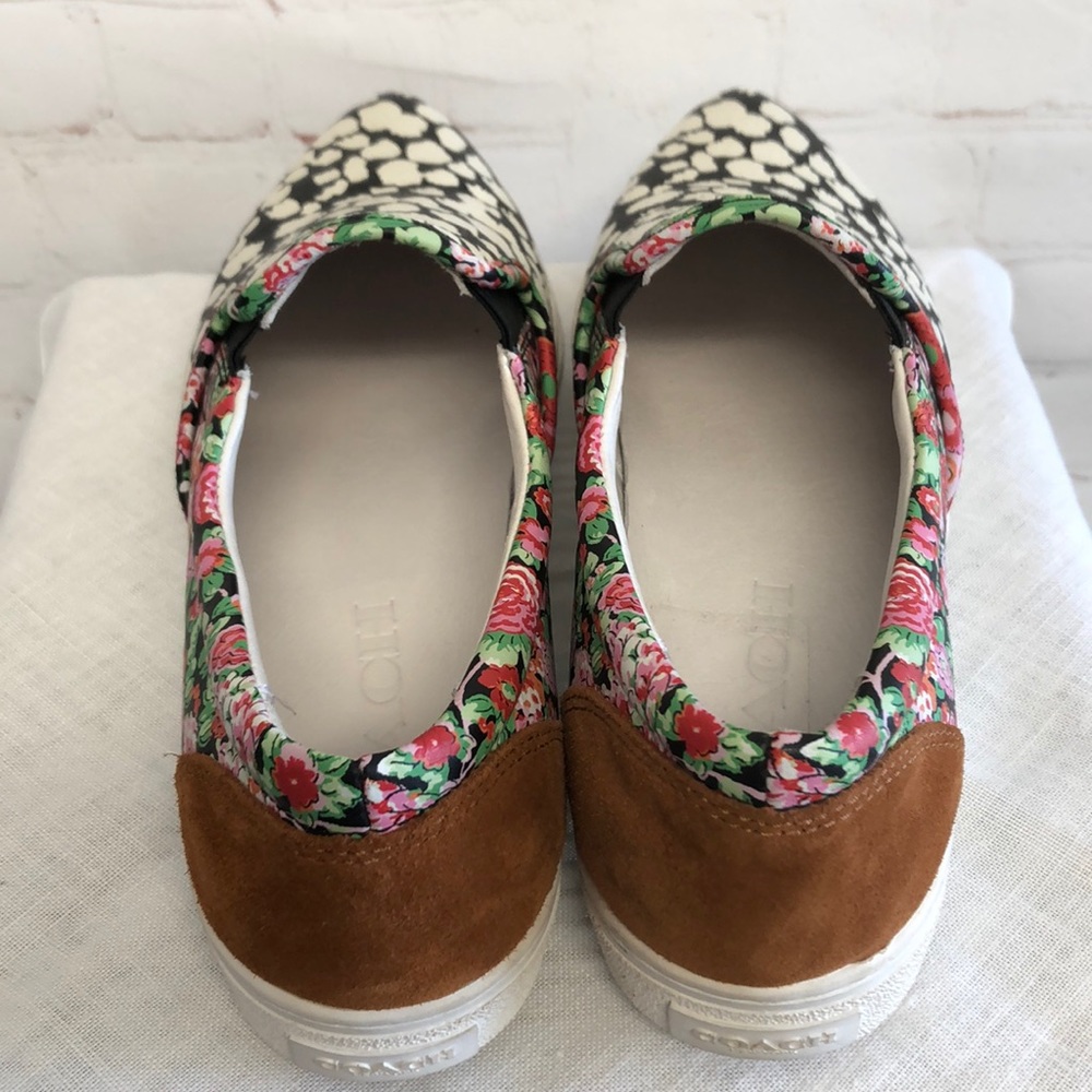 COACH Leather Slip On Flats - Picture 6 of 6